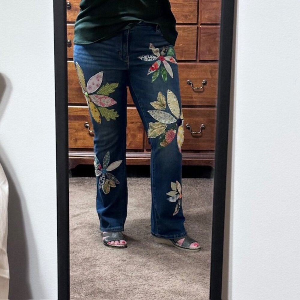 Old Navy Flower Patchwork embellished jeans, Sz 16 midrise boot cut Boho style